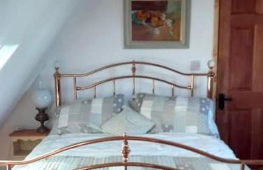 Rustic Retreat Guest Lodge - Photo 17