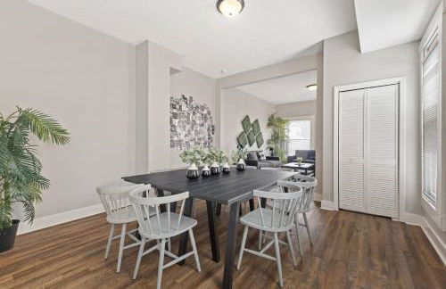 Chic 6BR Retreat:10 beds 3.5 Baths for Groups*ste - Foto 46