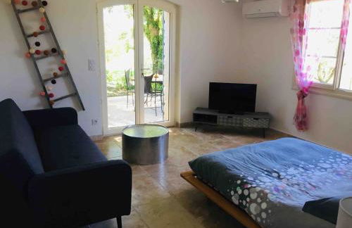 Gîte ,studio dans le village de lagnes - Foto 4