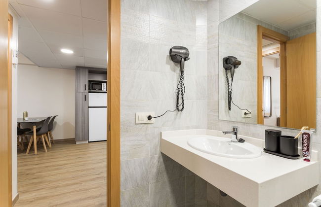 Vigo Bay Apartments by Olala Homes - Photo 48