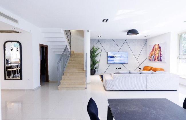 HaSharon Tranquil Villa by Sea N' Rent - Foto 23