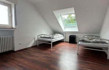 MODERN, VOLLAUSGESTATTET, GROßER PARKPLATZ, 6 ZIMMER - Foto 18