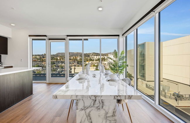 Luxury 2BR Hollywood Sign View by Oneluxstay - Foto 13