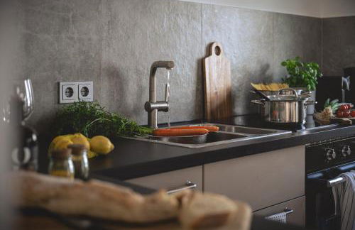 NOOQA Duisburg - 'Exklusives Design Apartment' - Parkplatz, Balkon, Nespresso - 6 Personen - 85qm - Photo 62