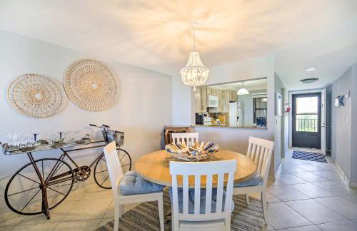 Lovely Fort Pierce Condo, Walk to Beach! - Foto 2