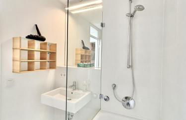 Snug Stays 7 - Design House in Starnberg, Terrace, Lake, Munich south - Foto 23