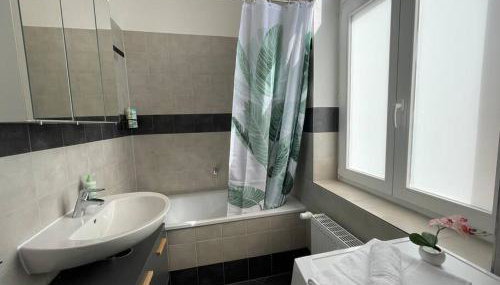 LUCKY STAYS LS12 - Vollausstattung - Zentrum - große Küche - 2 Zimmer - Smart-TV - Foto 2