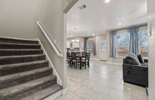 Spacious Grand Prairie Getaway - Foto 20