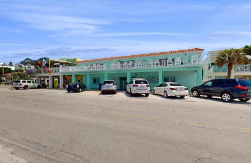 Pass-A-Grille Beach Retreat Unit 8 - Photo 23