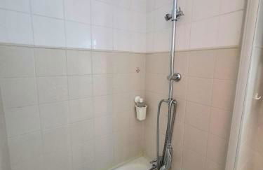 La frégate Port Camargue - proche plage, parking, WIFI, vélos - Photo 13