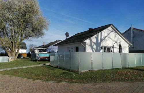 Salzhaff StrandHäuser mit Kamin und Terrasse OFC 17 - Foto 9