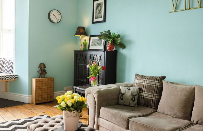 5-bed House With Distant sea Views in Plymouth - Foto 29