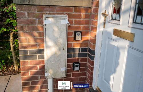 Charming Entire House By Newman Stays Short Lets & Serviced Accommodation Bingham With Free WiFi, Smart TV & Great Location - Foto 14