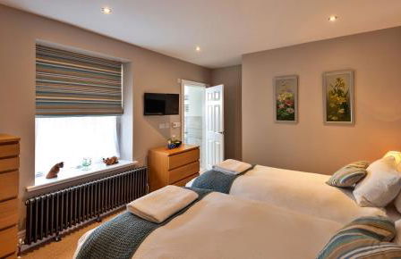 Finest Retreats - The Old Post Office Apartment 3 - Photo 12