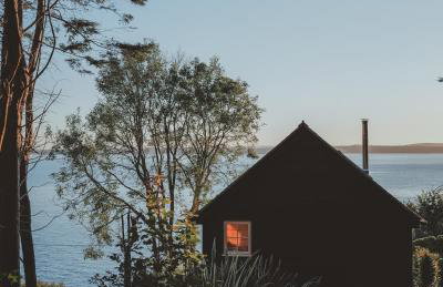 1-bed luxury seafront cabin in heart of Newlyn, Mousehole - Photo 48