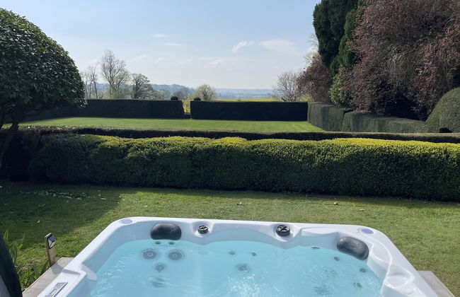 Drakestone House Manor With Breathtaking Cotswolds Views - Photo 22