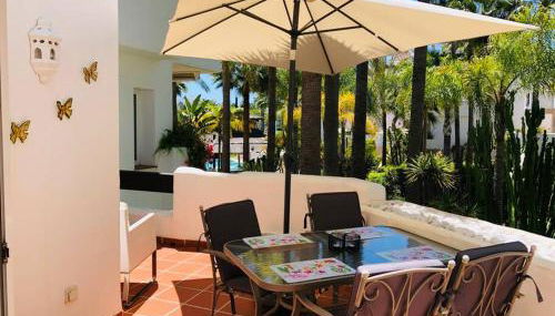 Beachside Luxury 2 bedroom apartment, Puerto Banus - Foto 5