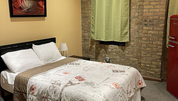 Azhar Pirzada - Foto 5, Habitación