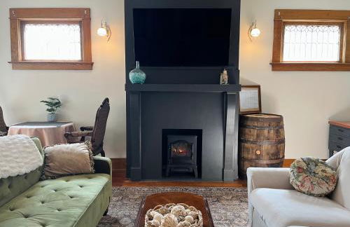 Fiesinger House - Private 1-bd unit, Historic Home Downtown Sandusky - Foto 3