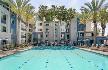 Central Irvine 1BR Loft w Work Setup by Anyplace - 11750 - Foto 42