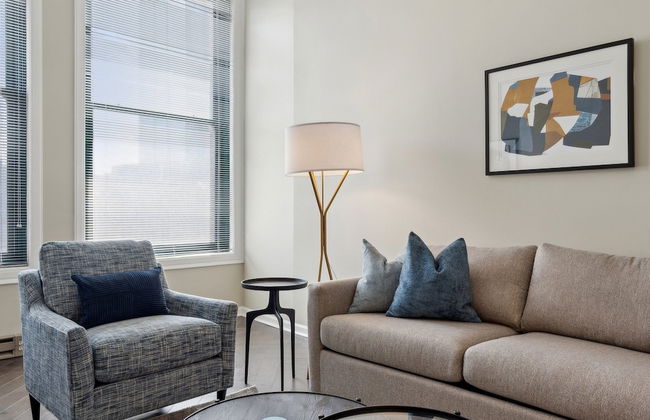 Placemakr Downtown Pittsburgh at The Pennsylvanian - Foto 43