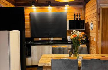 Cabana Rústica com vista para as Montanhas - Foto 20