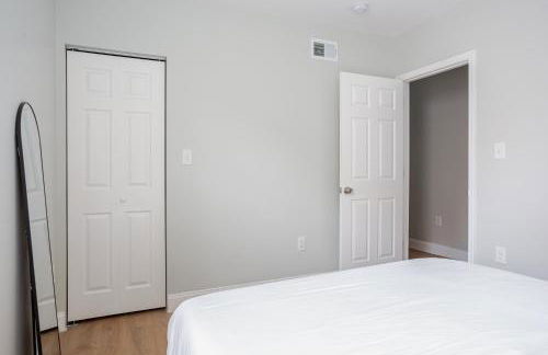 Stylish Stay in Center City, French-Japanese & Minimalist Vibes - Foto 10