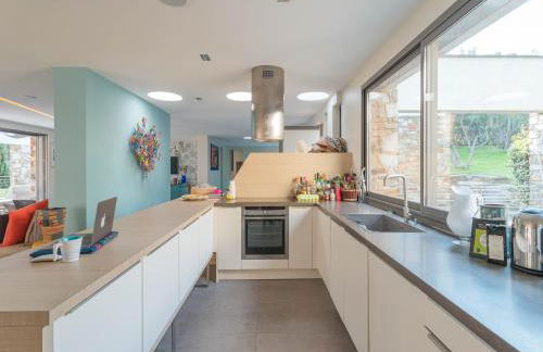 Elegant Villa Overlooking Gaou Bay - Foto 4