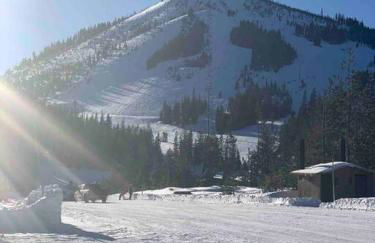 Beautiful Log home outside of Sisters - Foto 28