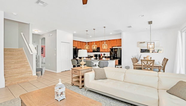 18 Guest Resort Home - Pool BBQ - Near Disney - Foto 5, Habitación