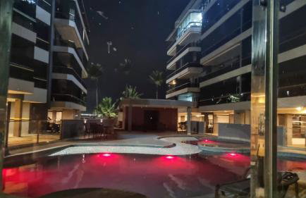 Lindo apartamento frente mar Peracanga - Foto 69