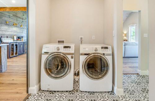 Hope Retreat with Furnished Deck Near Parks! - Foto 23