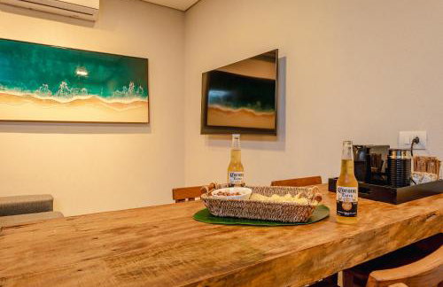 JQY Beach Flats - 950m da Praia - Garagem subterrânea - Estação de carregamento para veículos elétricos - Foto 67