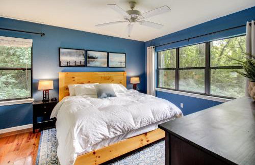 Dock & Hot Tub: Tennessee River Cabin Getaway - Foto 12