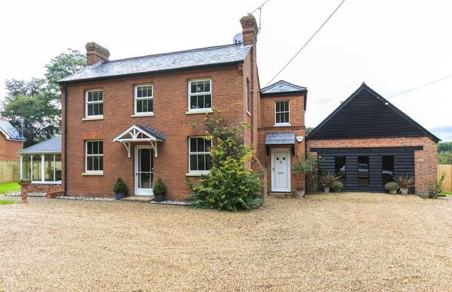 Bournes Farmhouse - Foto 1