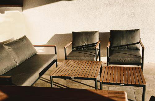 Mare`s Private House 1st floor with Pool - Foto 15