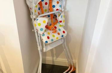 Modern 4-bed Cottage Llanwrst Town Centre & Parking - Snowdonia! near Betws-y-Coed - Photo 37