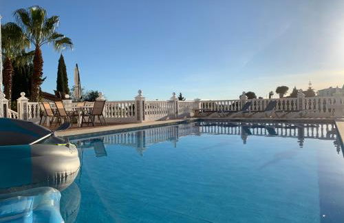 Casa Hermosa Mijas- 7 bedroom villa-sleeps 14 - Photo 38