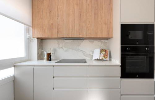 Donoso Cortes & Free parking by ELE Apartments - Photo 39