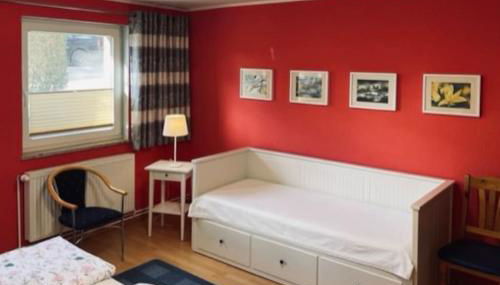 Geräumige Wohnung mit Terrasse in ruhiger Lage - Foto 5