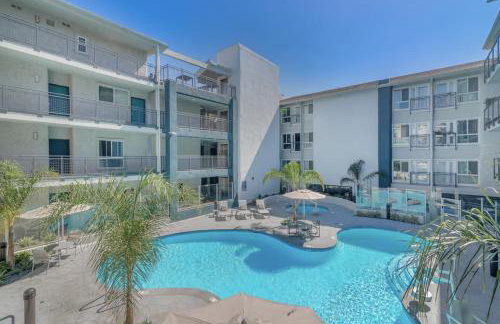 Lux Oasis in West Hollywood, Free Parking & Swimming pool - Foto 1