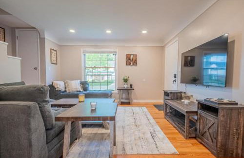 Newly Renovated Townhouse on a Tranquil Street - Foto 15