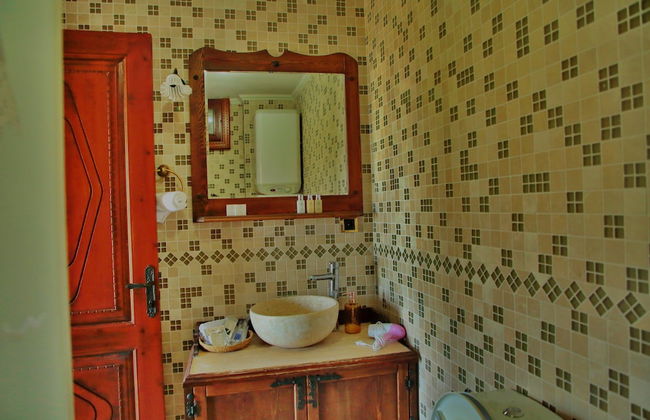 The Mira House - Photo 54