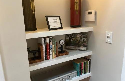 Condo On Broughton St with Elevator and Reserved Parking - Foto 15