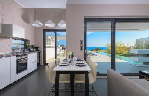 Albatross Beach Front Villas - Foto 43