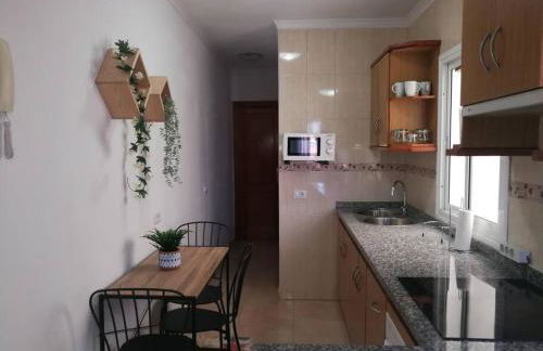 ACOGEDOR ATICO CON TERRAZA EN SAN CRISTOBAL DE LA LAGUNA - Foto 10