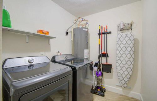 Serene 4-Bed Getaway - Hot tub & Fire Pit - Foto 24