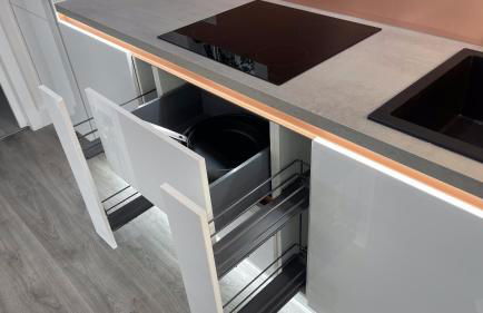 Private Luxury By The Sea, With A Personal Gym, Hot Tub, And Free Parking! - Photo 23