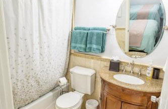 Farmington Gem 6BR Hot Cold Tub Sleeps 15 - Foto 47