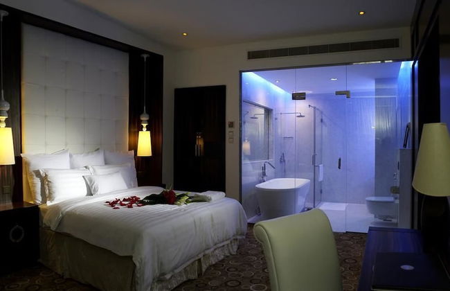 Ista Suites Seef - Photo 4